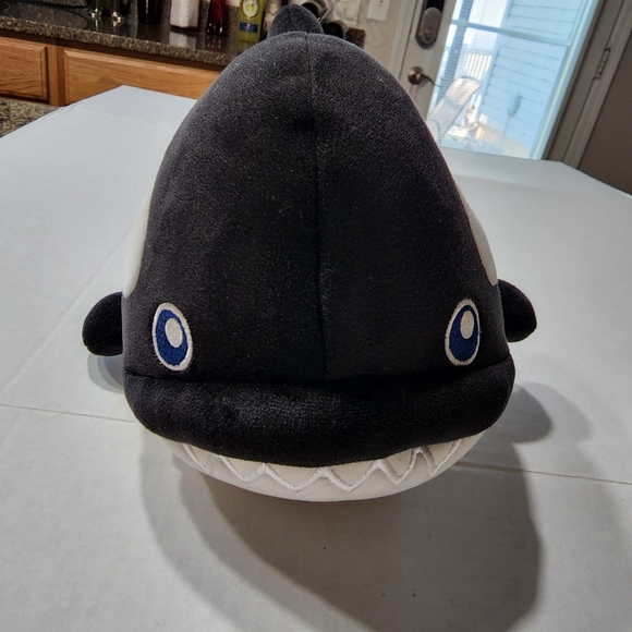 Adventure Planet Orca plush EUC - Picture 3 of 10